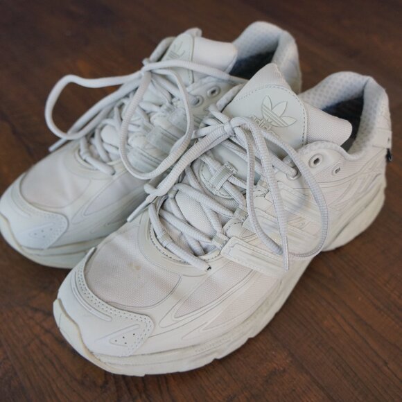 Adidas Adistar Cushion Shoes
